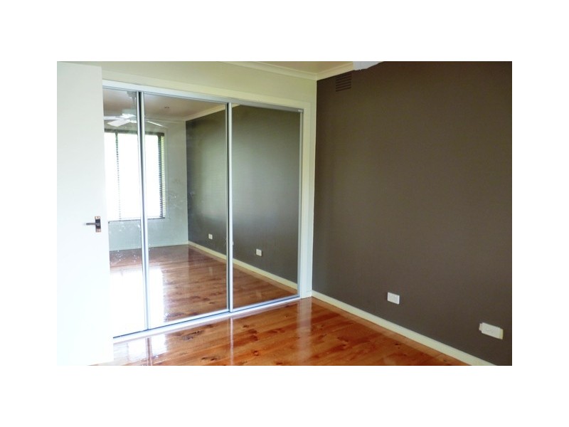 1/11 Grandview Street, Glenroy VIC 3046