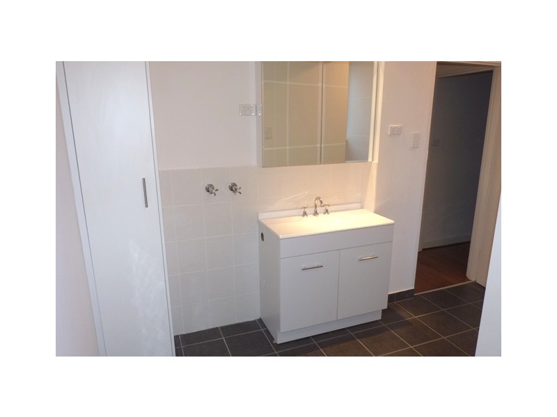 3/35 Grice Crescent, Essendon VIC 3040