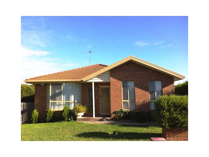 1/25 Nicholson Crescent, Meadow Heights VIC 3048