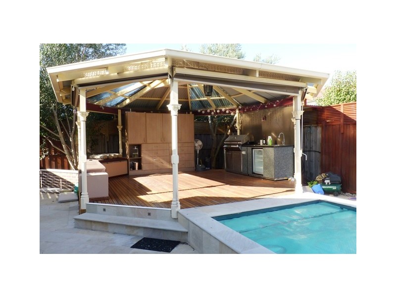 4 Wonga Place, Gowanbrae VIC 3043