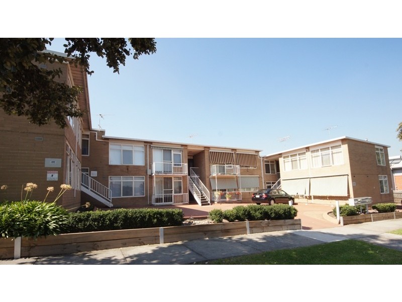 6/19 Fletcher Street, Essendon VIC 3040