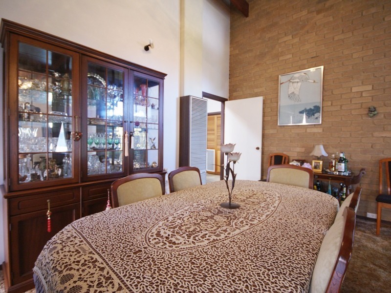 13 Koroit Place, Taylors Lakes VIC 3038