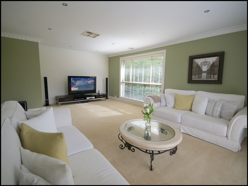 Avondale Heights VIC 3034