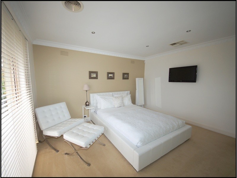 Avondale Heights VIC 3034