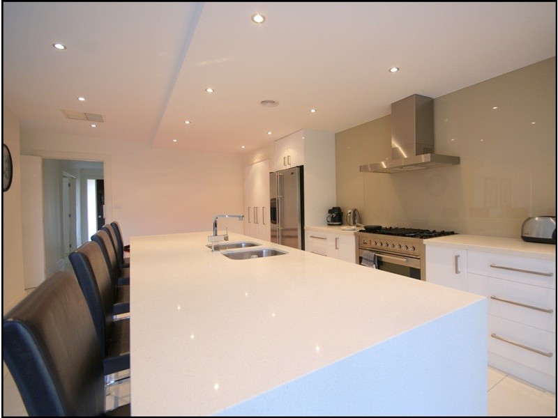 Avondale Heights VIC 3034