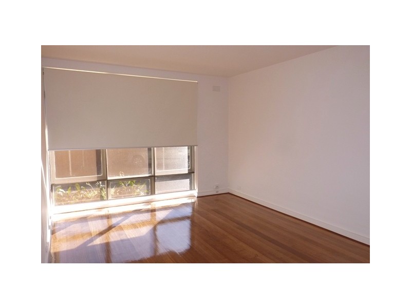 3/35 Grice Crescent, Essendon VIC 3040