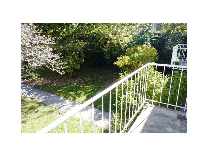 13/31 Leslie Road, Essendon VIC 3040