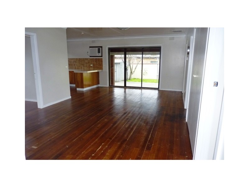 2 Collinson Street, Keilor Park VIC 3042