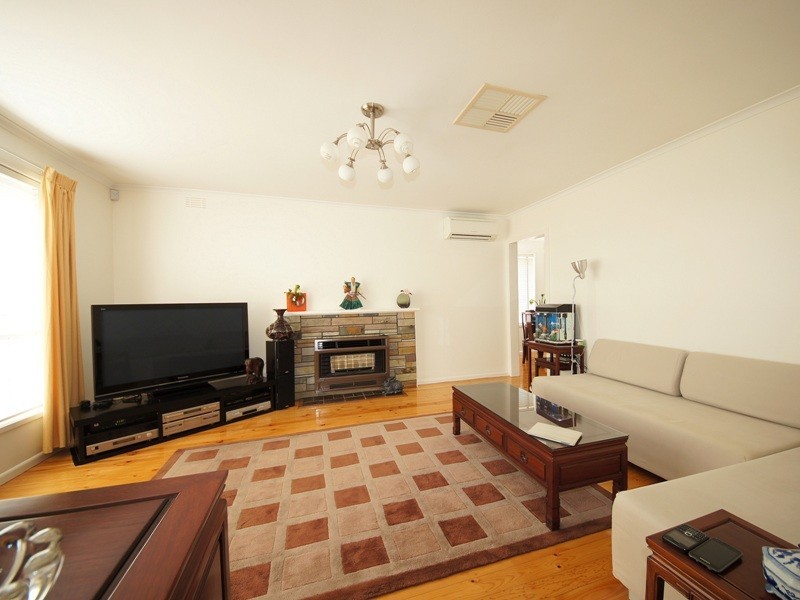 61 Noga Avenue, Keilor East VIC 3033