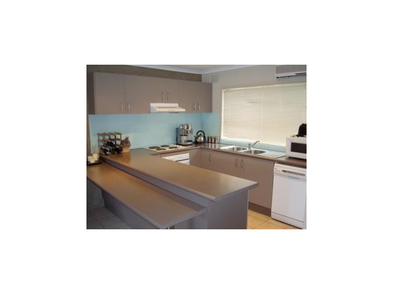 27/25 Goble Street, Niddrie VIC 3042