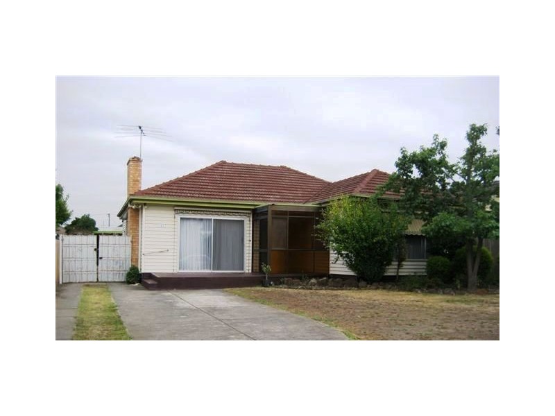 27 Langton Street, Glenroy VIC 3046