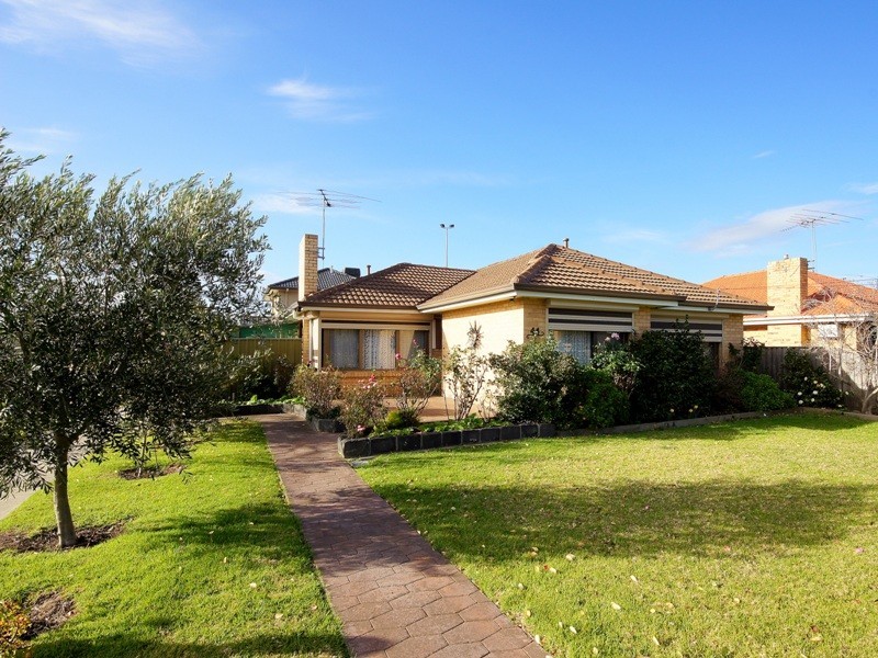 44 Nyah Street, Keilor East VIC 3033