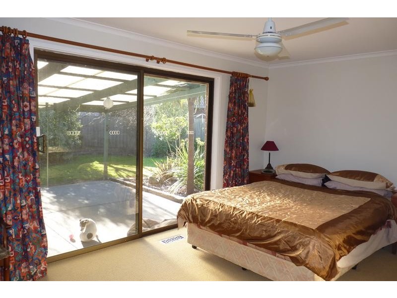 9 Lucas Court, Gladstone Park VIC 3043