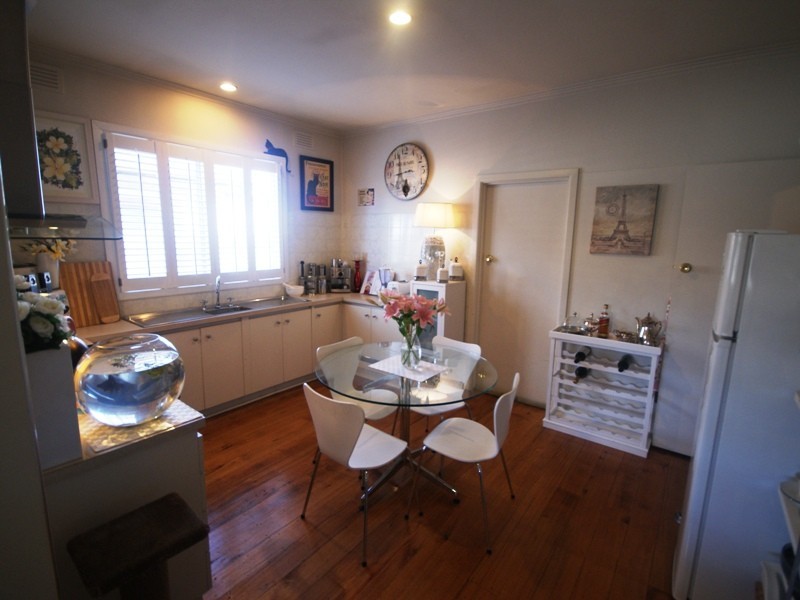 145 Victory Road, Airport West VIC 3042