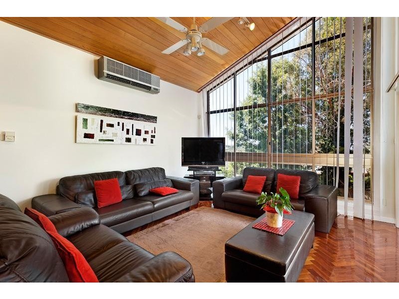 Strathmore VIC 3041