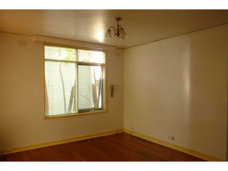 12/37 Myrnong Crescent, Ascot Vale VIC 3032