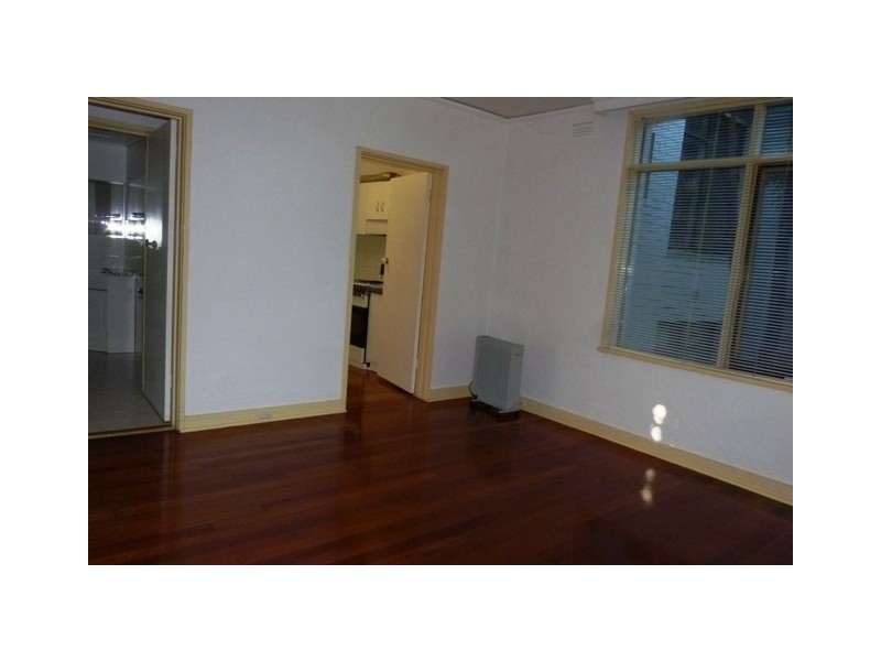 12/37 Myrnong Crescent, Ascot Vale VIC 3032