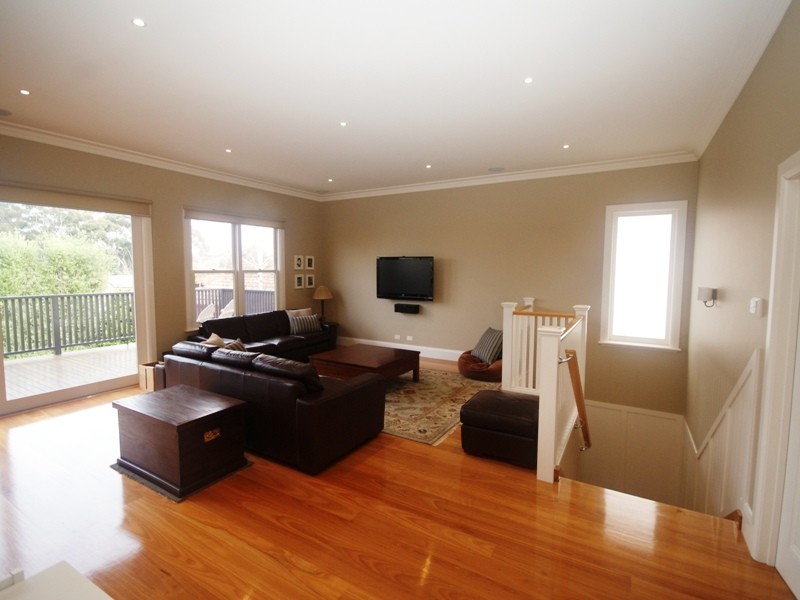 16 Alfred Road, Essendon VIC 3040