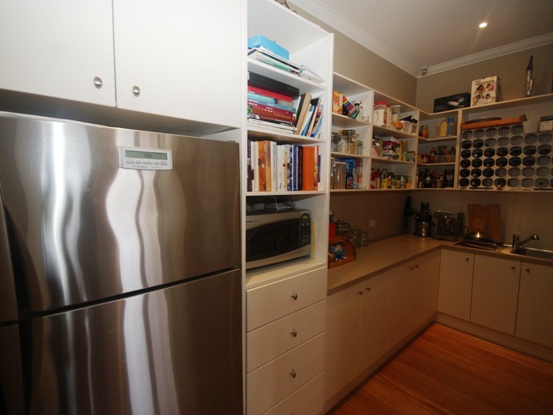 16 Alfred Road, Essendon VIC 3040