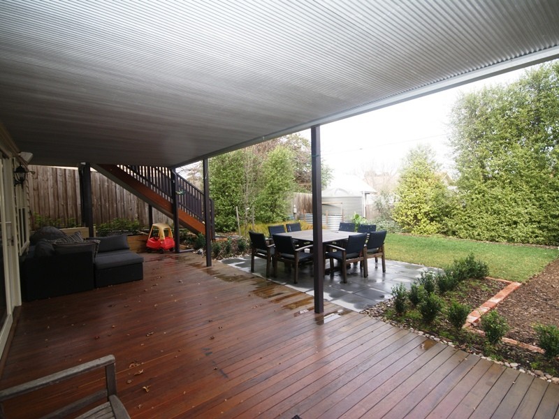 16 Alfred Road, Essendon VIC 3040