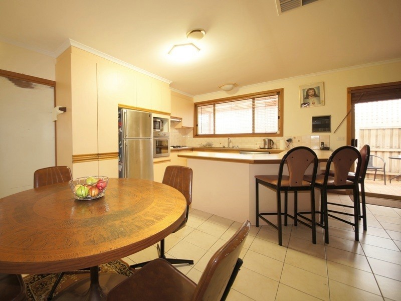 63 Parmelia Drive, Taylors Lakes VIC 3038