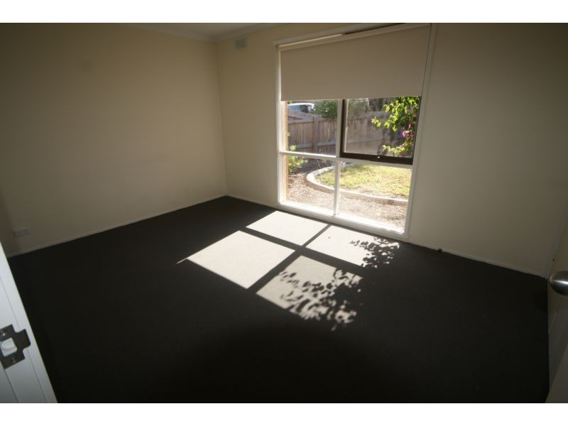 15 Woodlands Court, Craigieburn VIC 3064