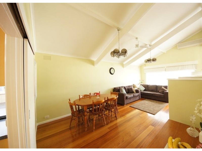 8 Dorothy Street, Tullamarine VIC 3043