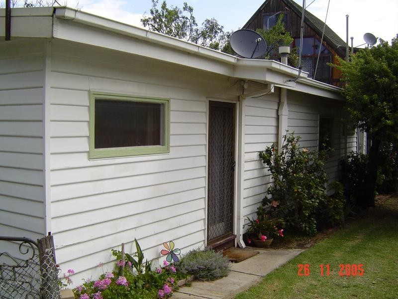 2/36 Royal Ave, Essendon North VIC 3041