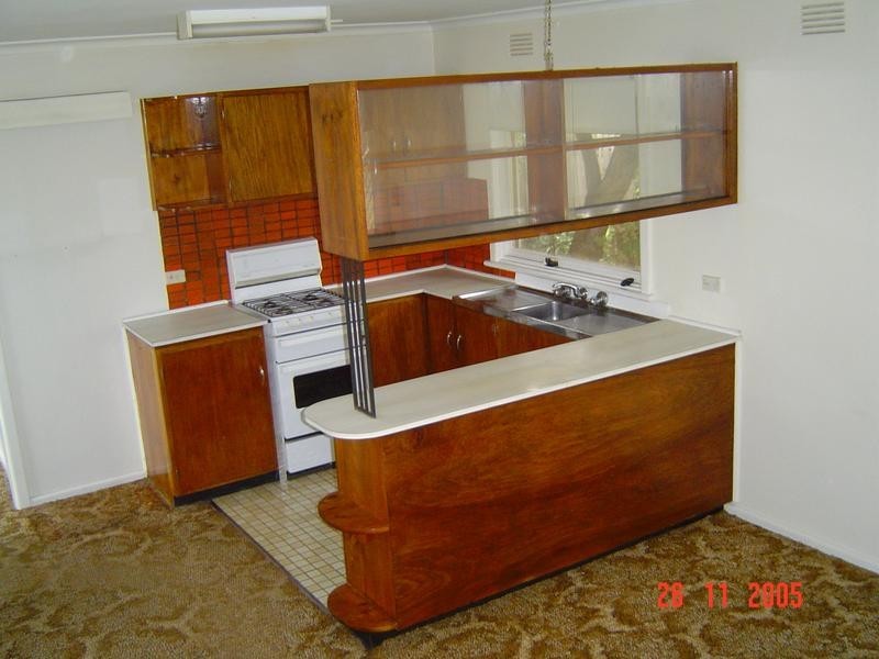 2/36 Royal Ave, Essendon North VIC 3041