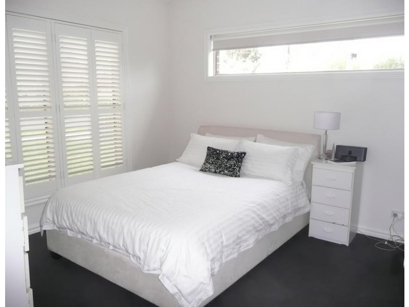 31 Watt Avenue, Oak Park VIC 3046