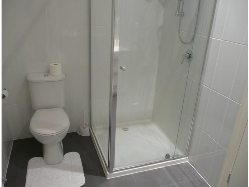 31 Watt Avenue, Oak Park VIC 3046