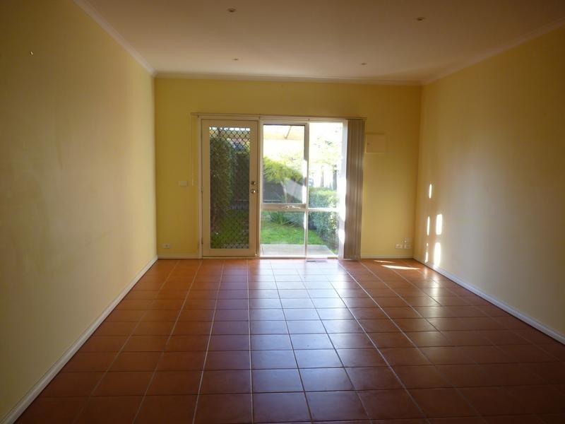 5/348 BUCKLEY STREET, Essendon VIC 3040