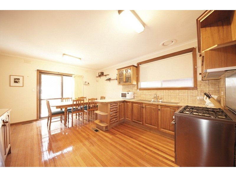 26 Orford Road, St Albans VIC 3021