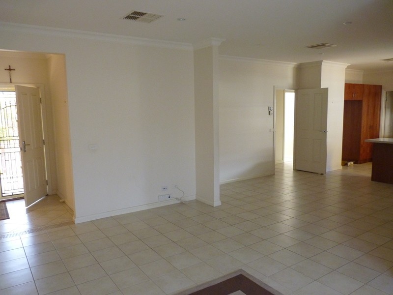 14 Ryder Street, Niddrie VIC 3042