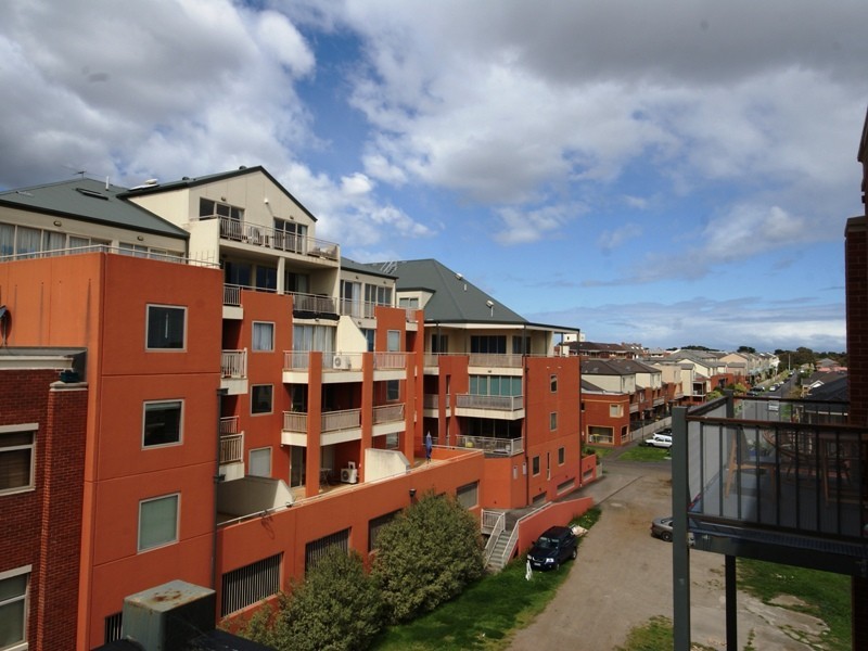 403/7 Ordnance Reserve, Maribyrnong VIC 3032