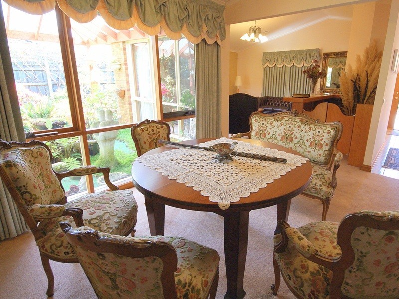 13 Nordic Avenue, Taylors Lakes VIC 3038