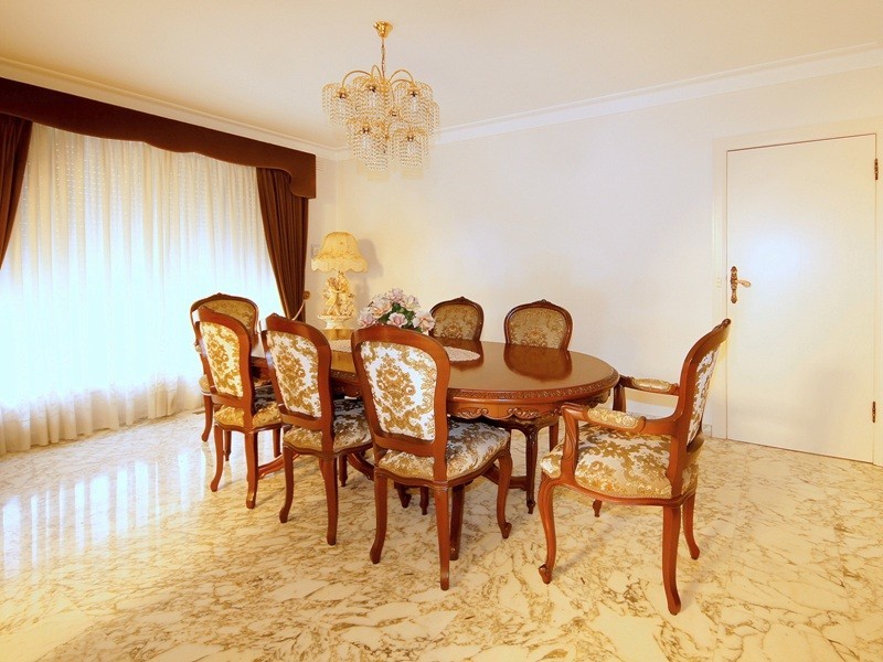 6 Stroner Avenue, Keilor East VIC 3033