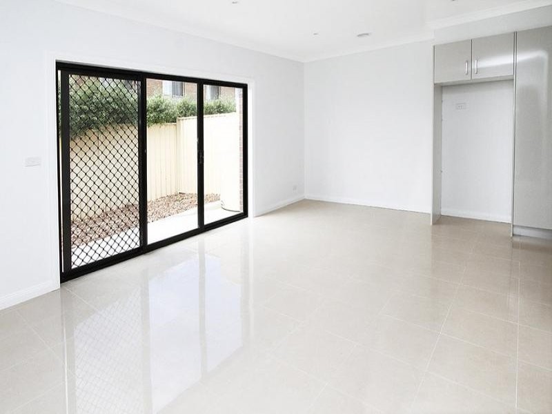 2/26 Fawkner Street, Westmeadows VIC 3049