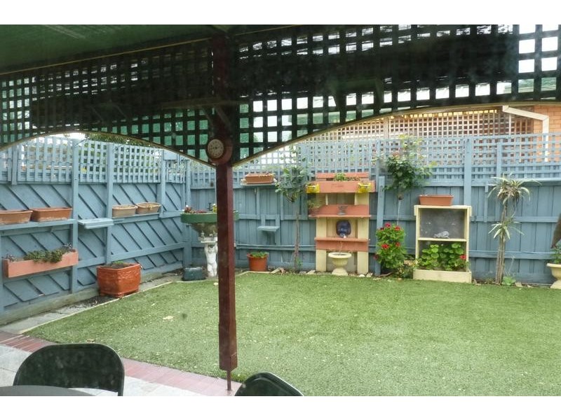 1/26 Dinah Parade, Keilor East VIC 3033