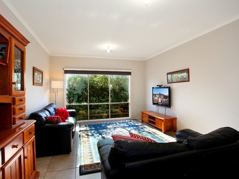 Essendon VIC 3040