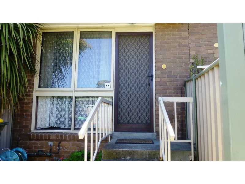 12/1 Gracedale Crt, Essendon VIC 3040