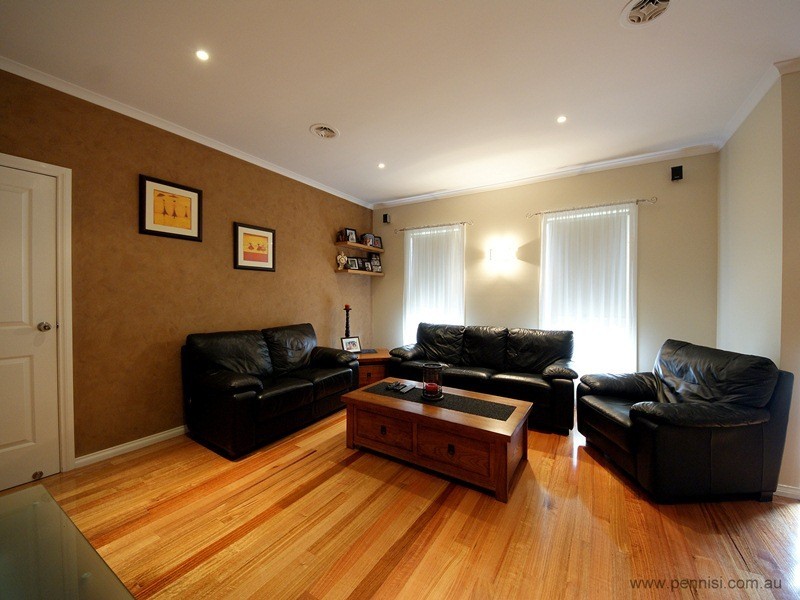 Avondale Heights VIC 3034