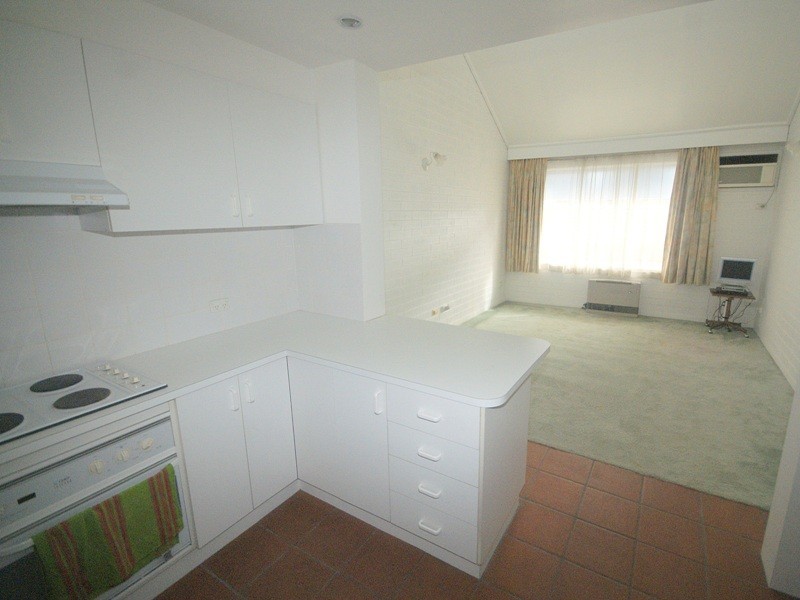 12/992 Mt Alexander Rd, Essendon VIC 3040