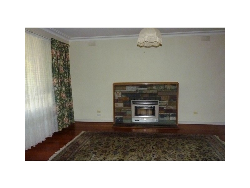 12 Dumas Avenue, Avondale Heights VIC 3034