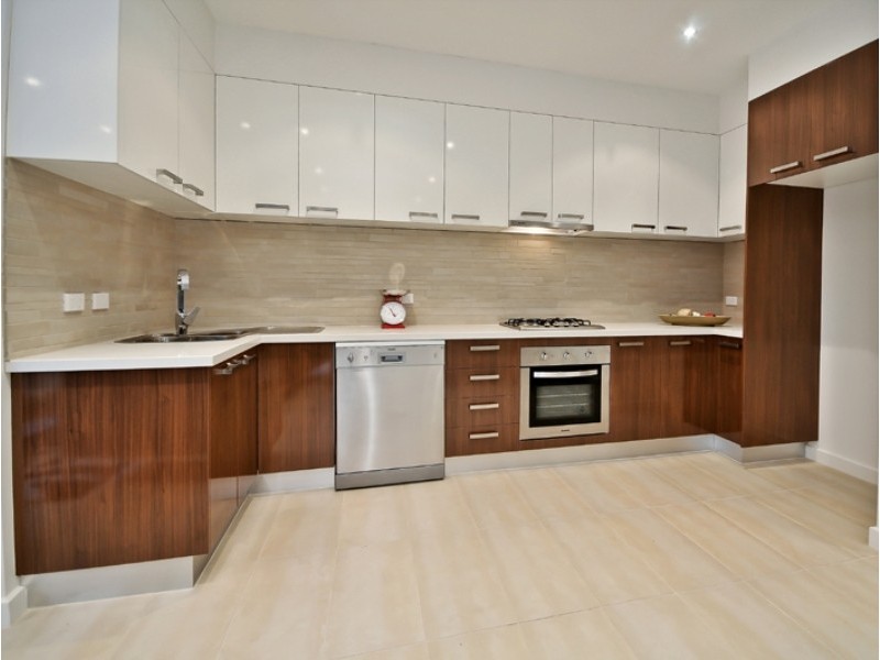 1/2 Dinah Parade, Keilor East VIC 3033