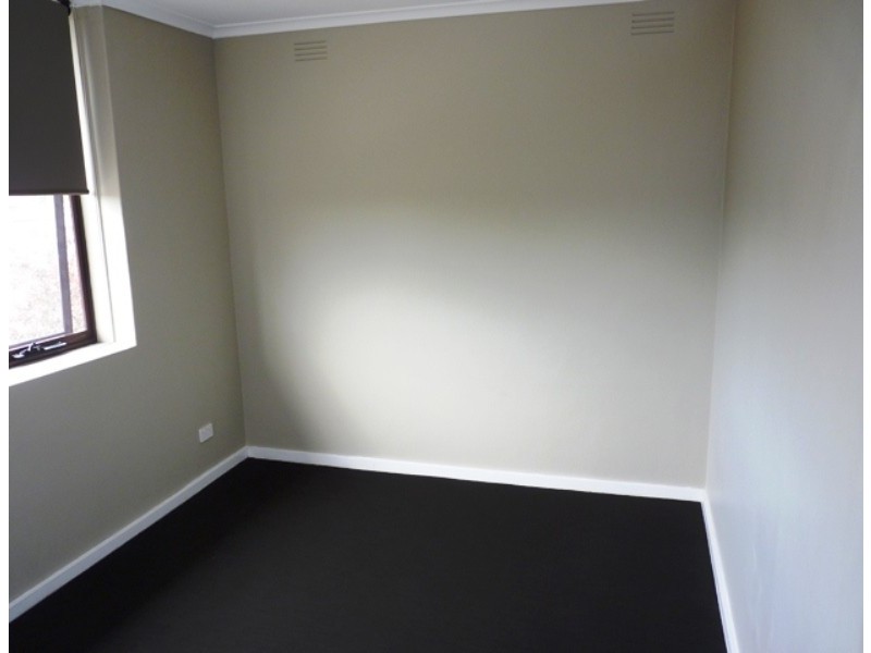 12/13 Empire Street, Footscray VIC 3011