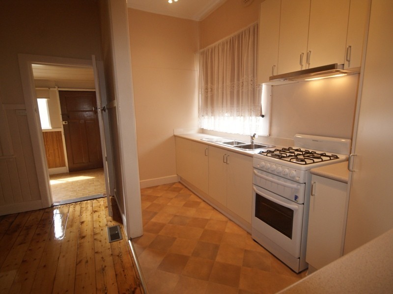 14 Thelma Avenue, Essendon VIC 3040