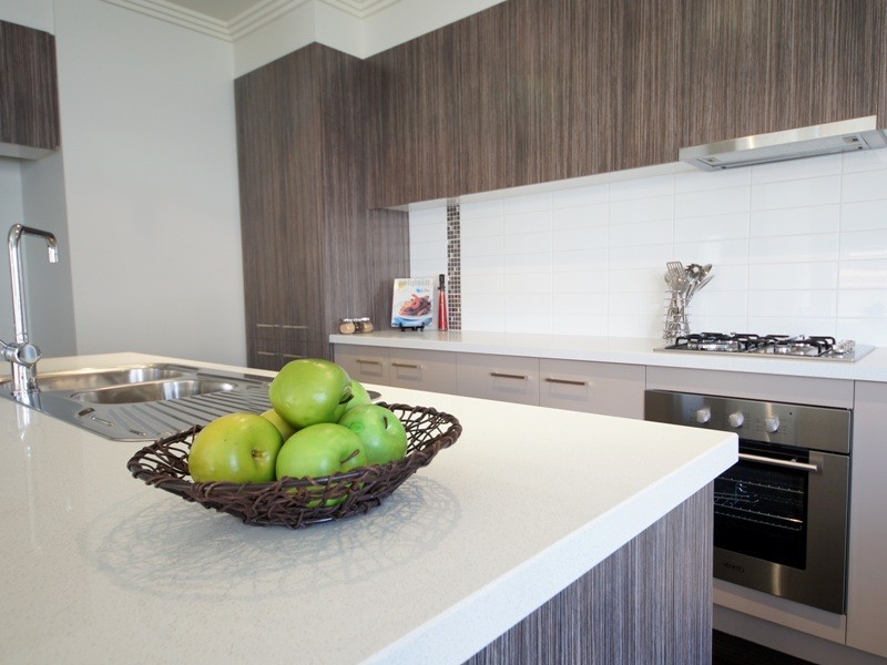 2/111 Quinn Grove, Keilor East VIC 3033