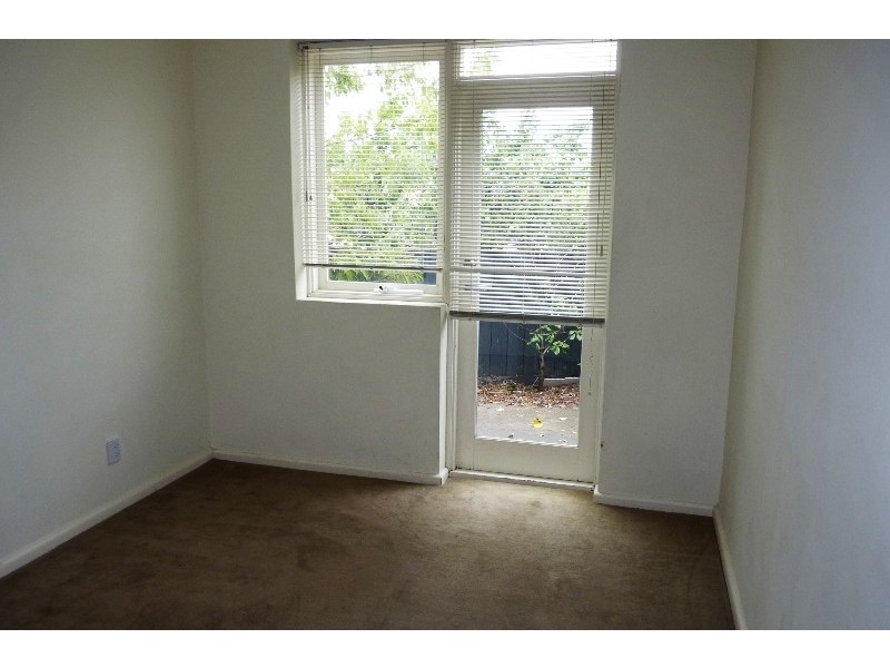 2/3-5 Shepherd Street, Glenroy VIC 3046