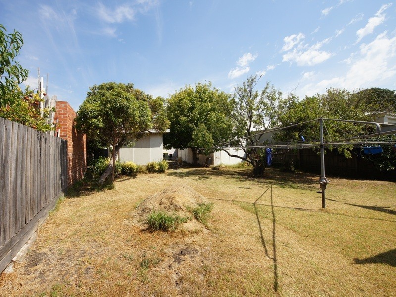22 Gilbertson Street, Essendon VIC 3040
